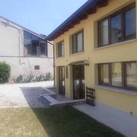 Lab Stylist House * Costermano